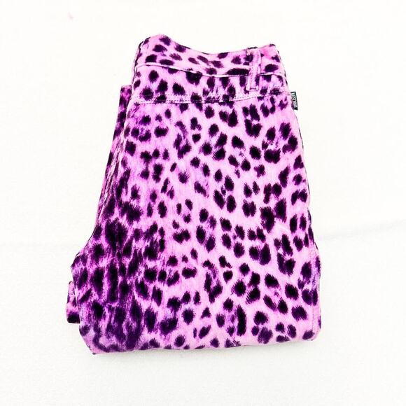 Moschino Bootcut Tess 9331 Leopard Patterned Print Denim Jeans Purple Size 6 - Picture 1 of 10